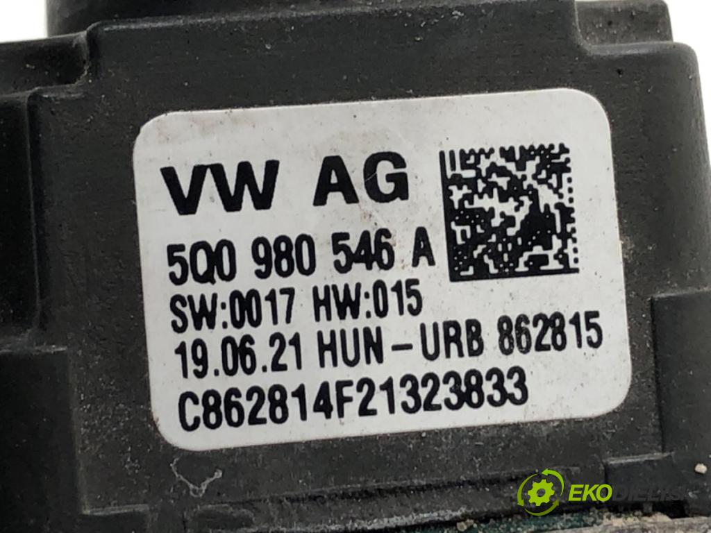 VW ARTEON liftback 2021 235 kW TSI R 1984 KAMERA přední část 5Q0980546A