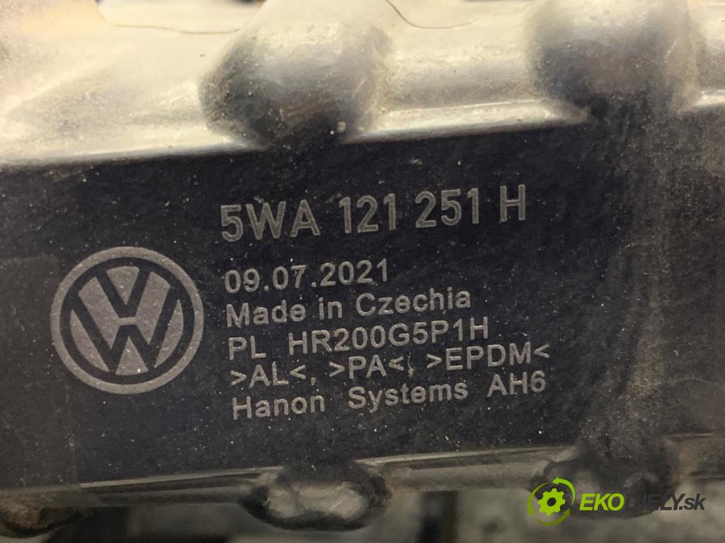 VW ARTEON liftback 2021 235 kW TSI R 1984 Chladič vody 5WA121251H (Chladič vody)
