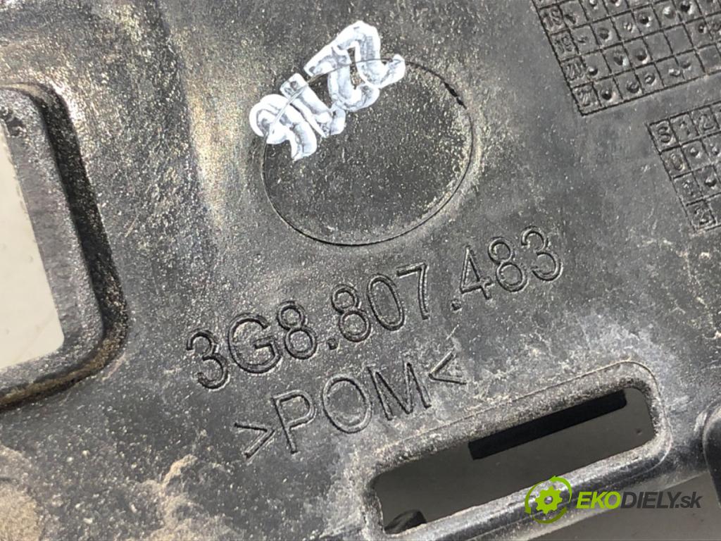 VW ARTEON liftback 2021 235 kW TSI R 1984 úchyt nárazníka levý zadní část 3G8807483