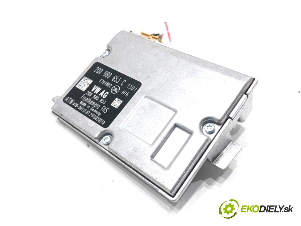 VW ARTEON liftback 2021 235 kW TSI R 1984 KAMERA okna PŘEDNÍ 2Q0980653C