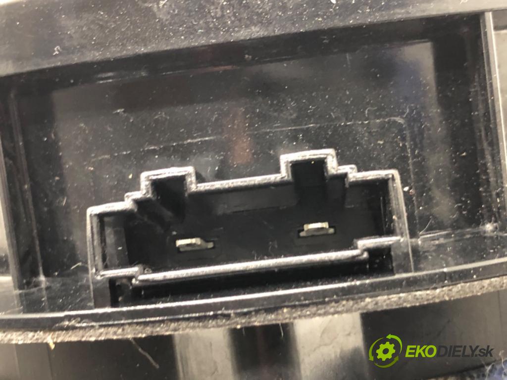 VW ARTEON liftback 2021 235 kW TSI R 1984 reproduktor 3G0035453