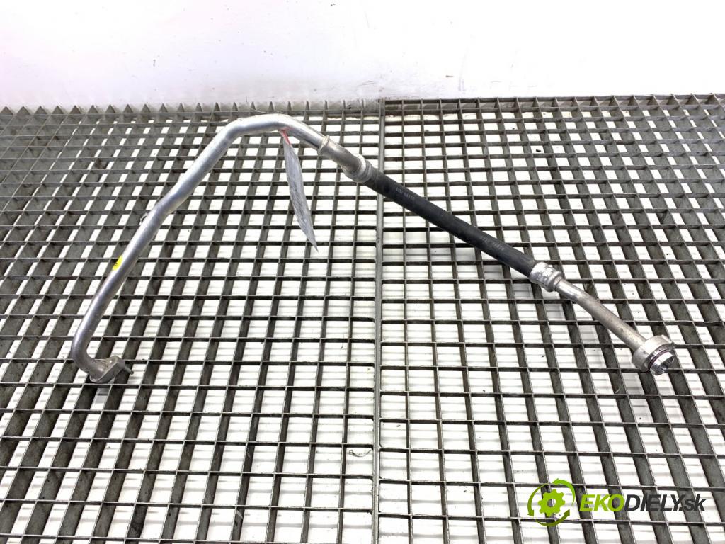 VW ARTEON liftback 2021 235 kW TSI R 1984 rúrka klimatizace 3G8816743 (Trubka klimatizace)