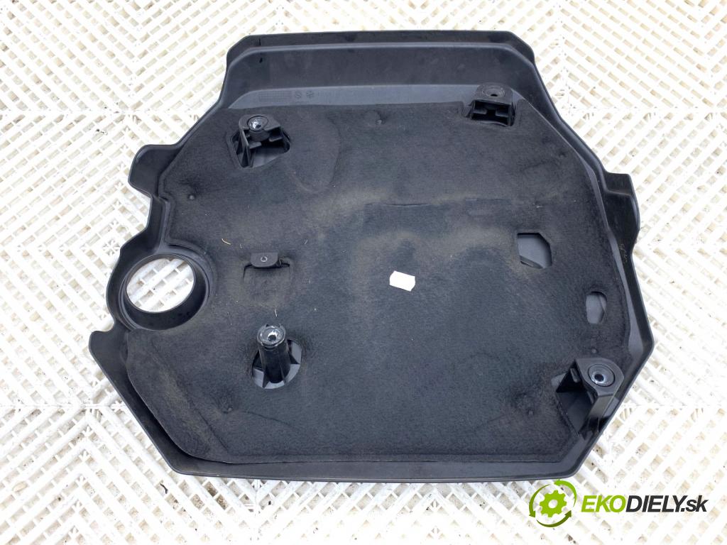 VW ARTEON liftback 2021 235 kW TSI R 1984 kryt motora 06Q103925N (Kryt motoru )