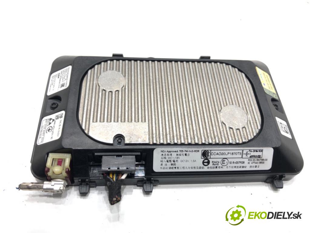 VW ARTEON liftback 2021 235 kW TSI R 1984 NABÍJAČKA: INDUKCIA: 5NA980611