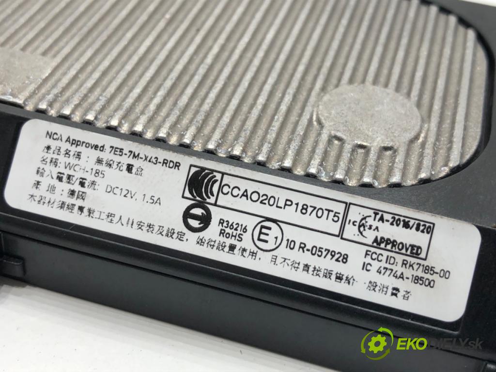 VW ARTEON liftback 2021 235 kW TSI R 1984 NABÍJAČKA: INDUKCIA: 5NA980611