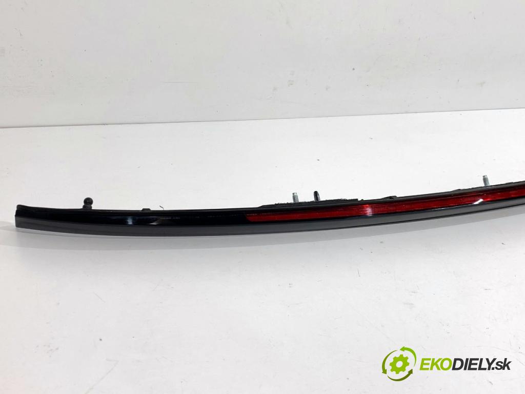 VW ARTEON liftback 2021 235 kW TSI R 1984 Svetlo brzdových svetiel 3G8945087A