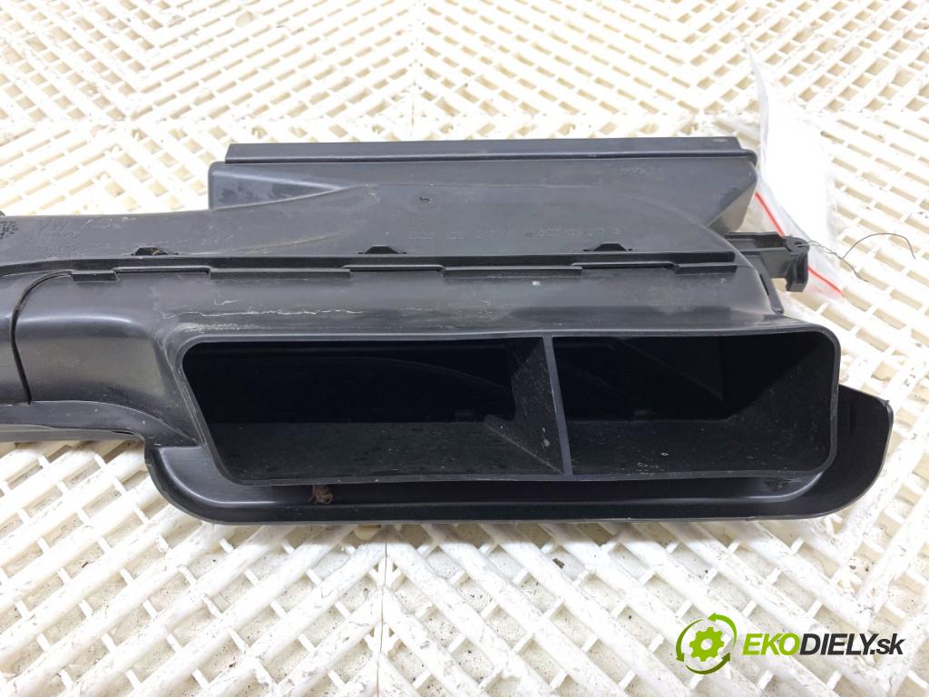 VW ARTEON liftback 2021 235 kW TSI R 1984 Volant vzduchu 5Q0129254E
