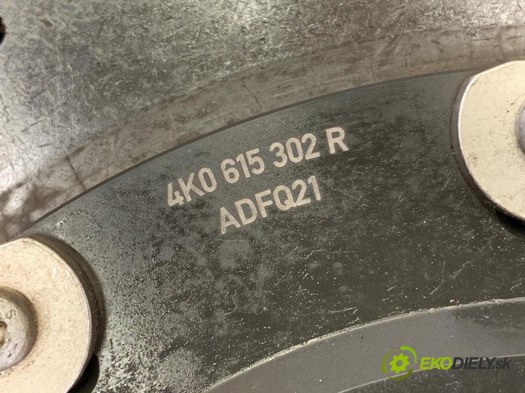 AUDI A6 C8 Kombi 2022 441 kW RS6 Mild Hybrid quattro 3996 Brzdič strmeň Lamela kotúč pravy predný 4K0615302R