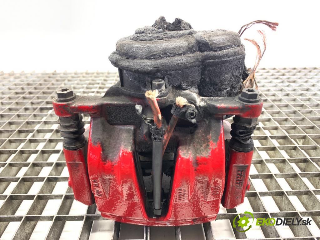 AUDI A6 C8 Kombi 2022 441 kW RS6 Mild Hybrid quattro 3996 Brzdič strmeň Lamela kotúč ľavy zad 4M0615601AD