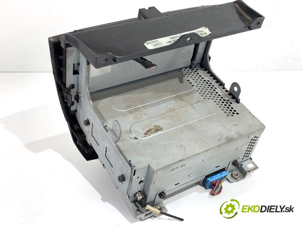 HONDA ACCORD VII sedan 2005 103 kW 2.2 i-CTDi (CN1) 2204 RADIO 39175-SEA-E220-M1 (Audio zařízení)