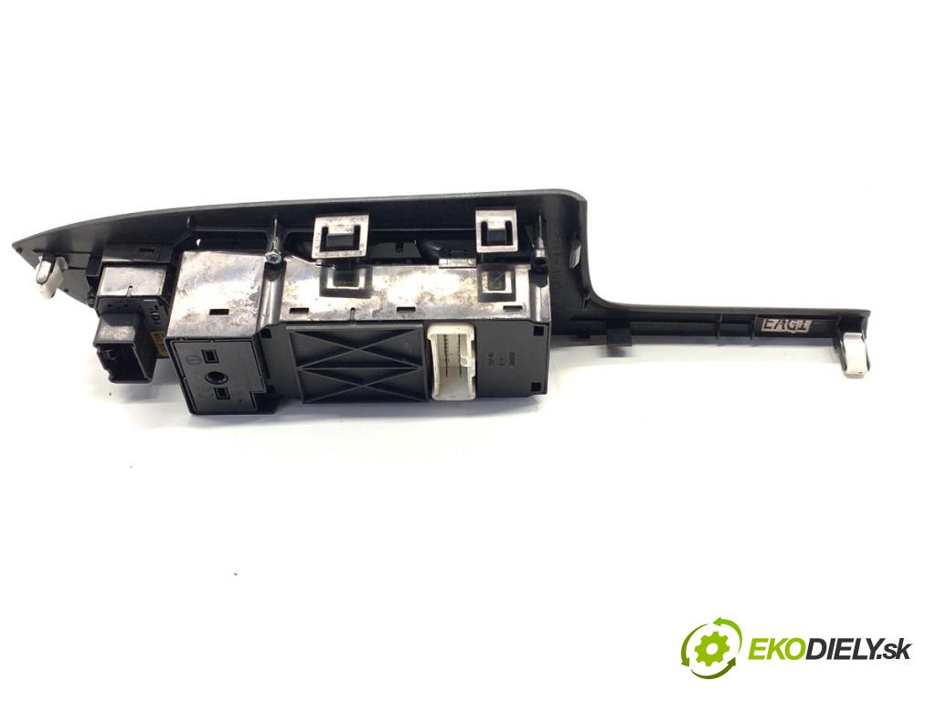 HONDA ACCORD VII sedan 2005 103 kW 2.2 i-CTDi (CN1) 2204 Prepínač okien 35750-SEA-G04 (Prepínacie páčky pod volantom)