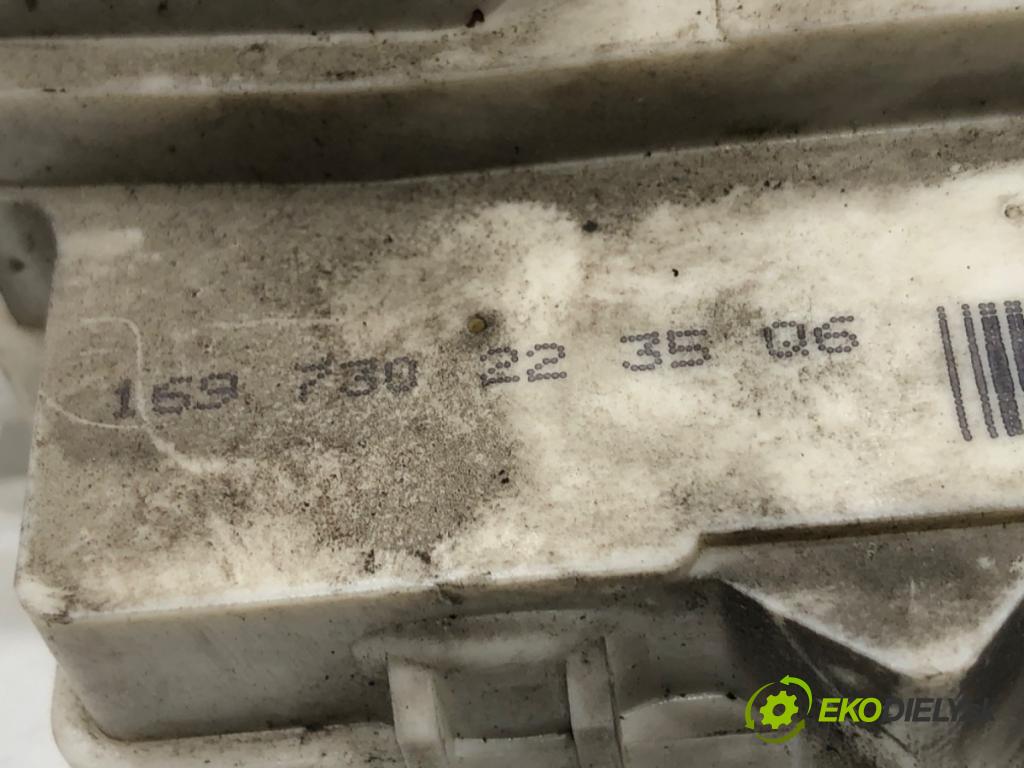 MERCEDES-BENZ W245 liftback 2007 80 kW B 180 CDI (245.207) 1991 zámok Dvere pravy zad 1697302235