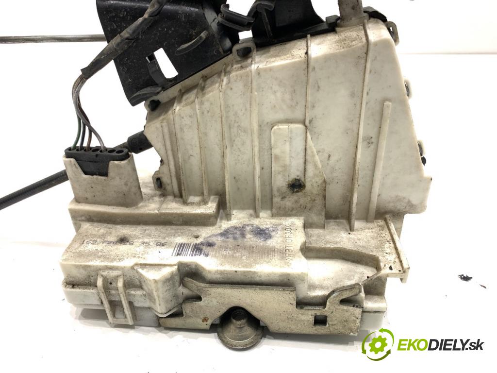 MERCEDES-BENZ W245 liftback 2007 80 kW B 180 CDI (245.207) 1991 zámok Dvere pravy predný 1697202835