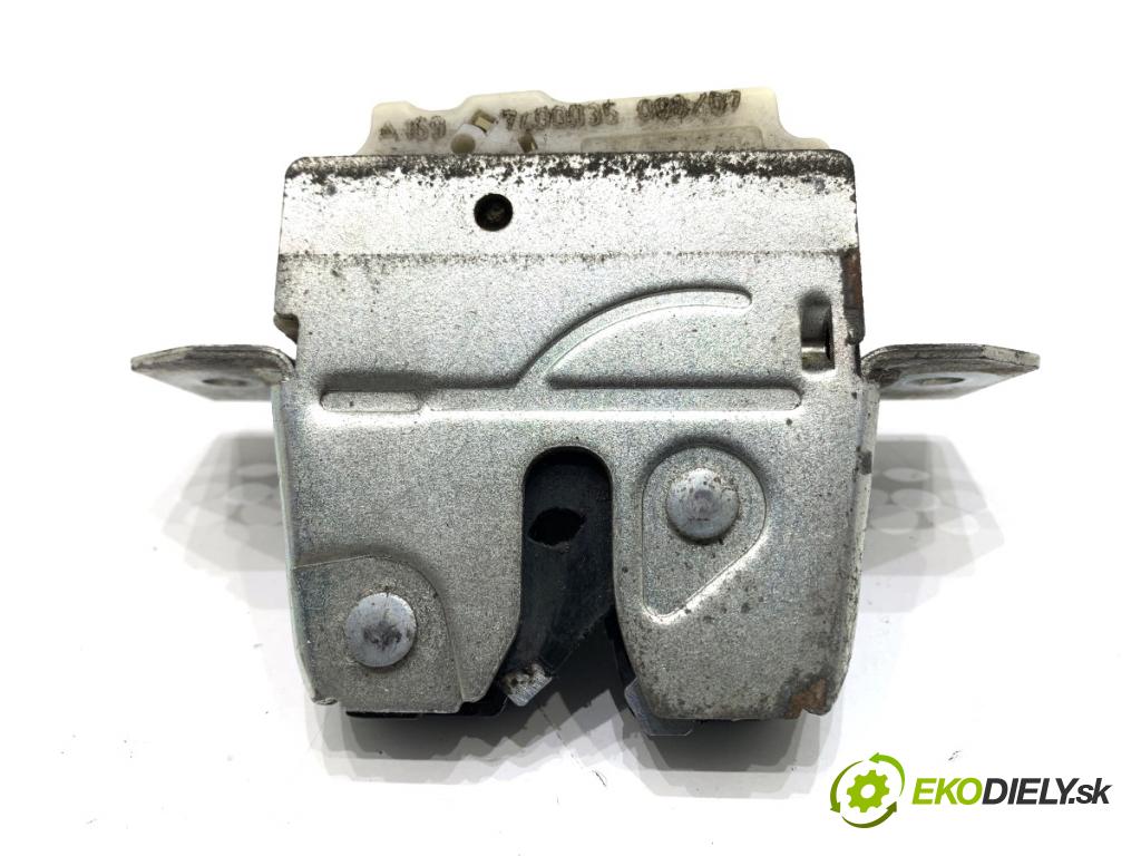 MERCEDES-BENZ W245 liftback 2007 80 kW B 180 CDI (245.207) 1991 zámok dverí zad 