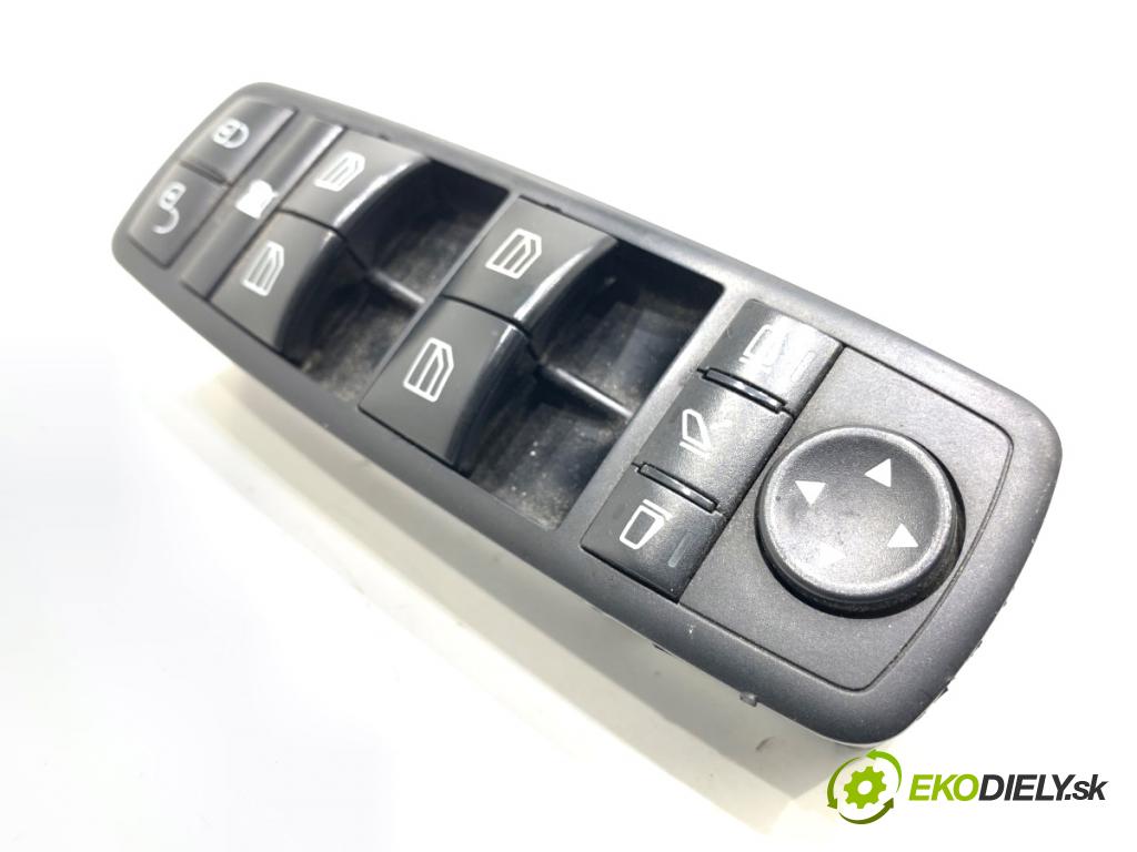 MERCEDES-BENZ W245 liftback 2007 80 kW B 180 CDI (245.207) 1991 Prepínač okien A1698206710 (Prepínacie páčky pod volantom)