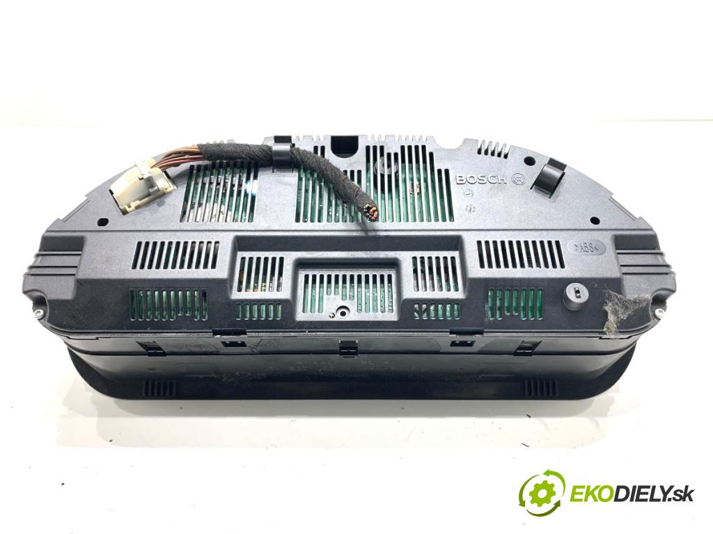 MERCEDES-BENZ W245 liftback 2007 80 kW B 180 CDI (245.207) 1991 Prístrojovka A1695404548 (Prístrojová doska)