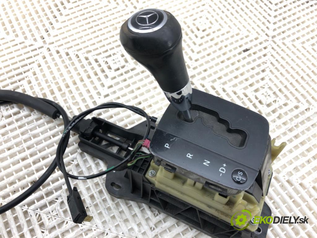 MERCEDES-BENZ W245 liftback 2007 80 kW B 180 CDI (245.207) 1991 Kulisa  (Rýchlostná páka (kulisa))