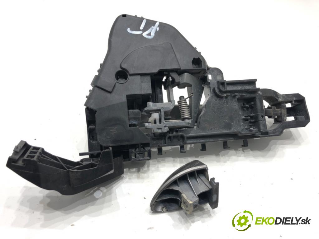 MERCEDES-BENZ W245 liftback 2007 80 kW B 180 CDI (245.207) 1991 Kľučka vonkajšia pravy zad A1697600434