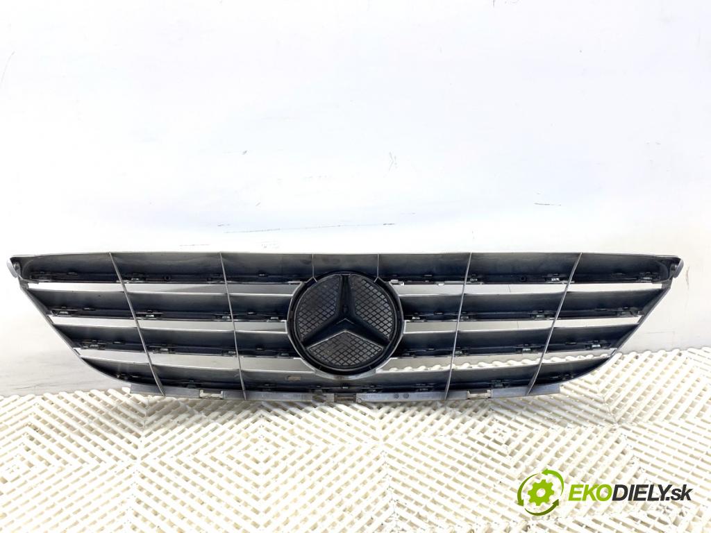 MERCEDES-BENZ W245 liftback 2007 80 kW B 180 CDI (245.207) 1991 mřížka maska A1698800783 (Přední mřížka (maska chladiče))