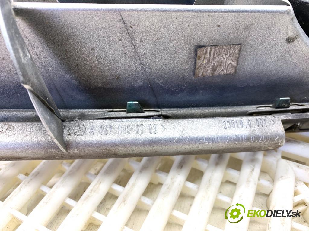 MERCEDES-BENZ W245 liftback 2007 80 kW B 180 CDI (245.207) 1991 Mriežka maska A1698800783 (Mriežka predná (maska chladiča))
