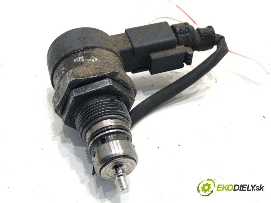 MERCEDES-BENZ W245 liftback 2007 80 kW B 180 CDI (245.207) 1991 Snímač tlaku paliva A6110780449 (Snímač)