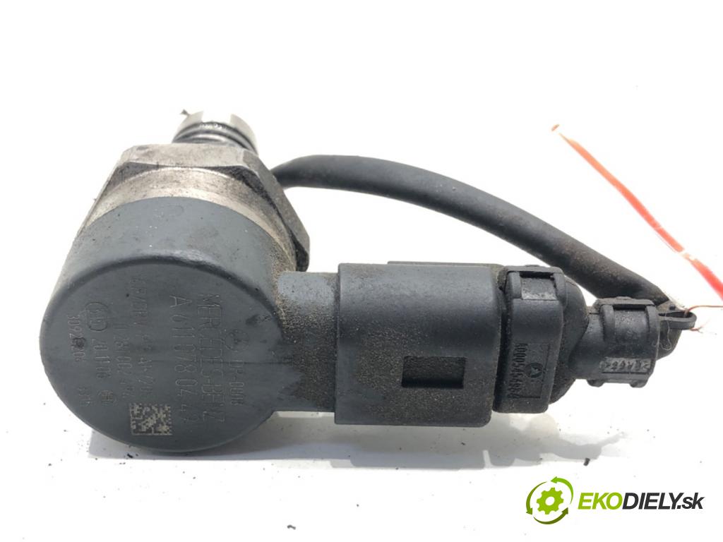 MERCEDES-BENZ W245 liftback 2007 80 kW B 180 CDI (245.207) 1991 Snímač tlaku paliva A6110780449 (Snímač)