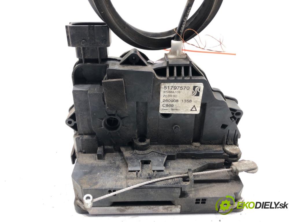 FIAT GRANDE PUNTO liftback 2008 57 kW 1.4 (199AXB11, 199AXB1A, 199BXB1A, 199AXL1A) 1368 zámok dveře pravý zadní část 51797570
