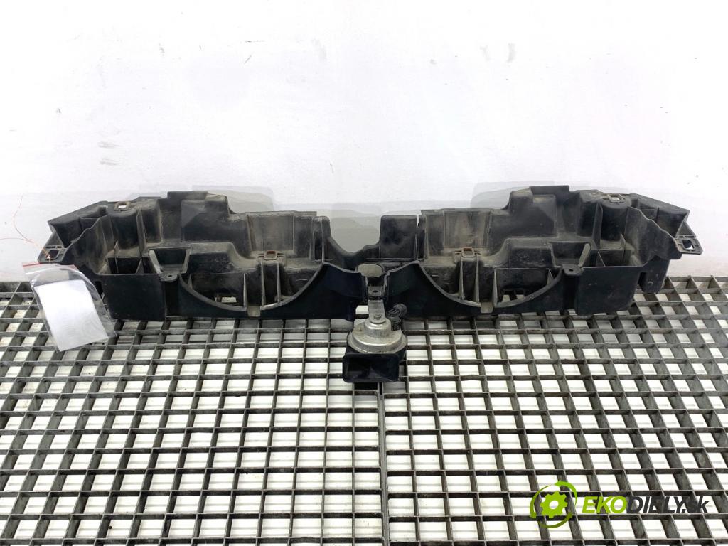 FIAT GRANDE PUNTO liftback 2008 57 kW 1.4 (199AXB11, 199AXB1A, 199BXB1A, 199AXL1A) 1368 výztuha horní 51773108 (Výztuha)