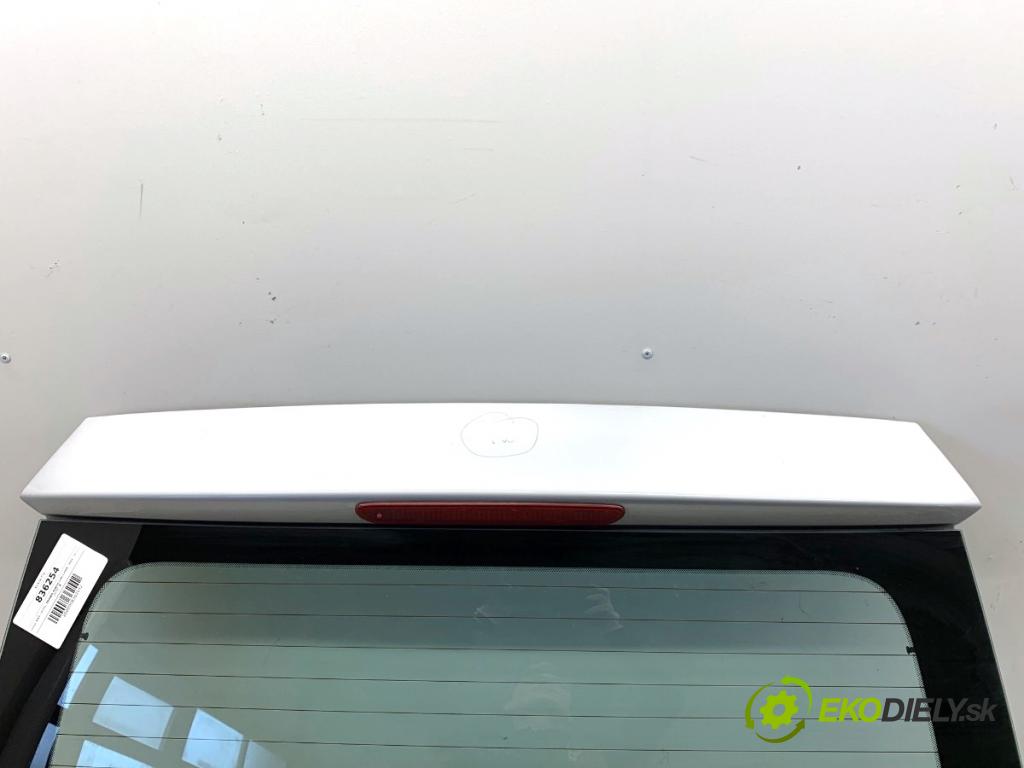 FIAT GRANDE PUNTO liftback 2008 57 kW 1.4 (199AXB11, 199AXB1A, 199BXB1A, 199AXL1A) 1368 kapota zadní část