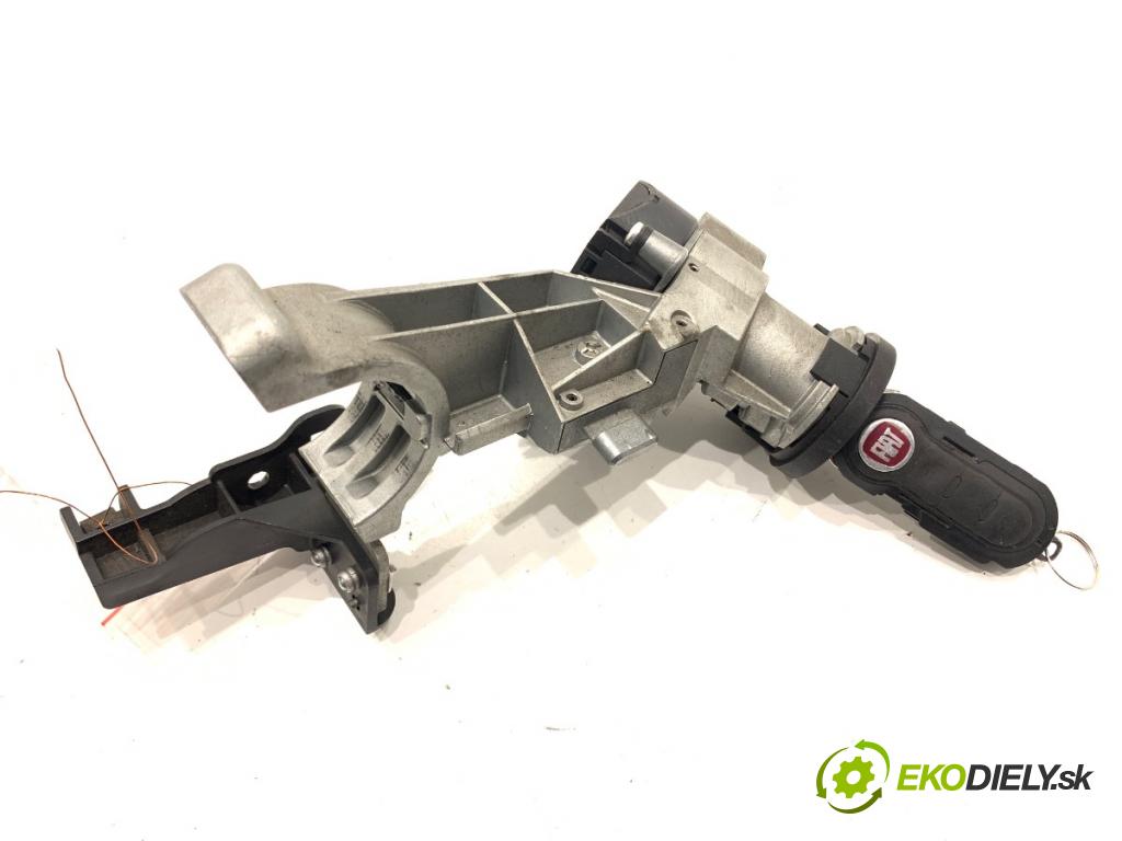 FIAT GRANDE PUNTO liftback 2008 57 kW 1.4 (199AXB11, 199AXB1A, 199BXB1A, 199AXL1A) 1368 spinačka 51813197 (Spínacia skrinka)