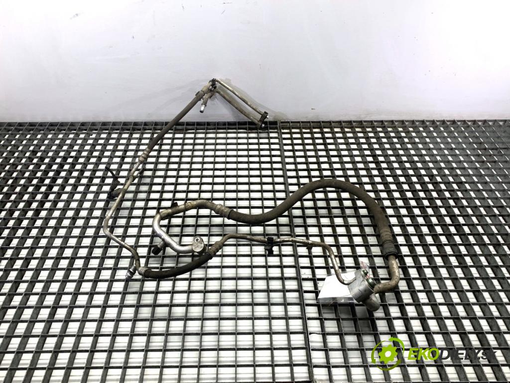 FIAT GRANDE PUNTO liftback 2008 57 kW 1.4 (199AXB11, 199AXB1A, 199BXB1A, 199AXL1A) 1368 rúrka klimatizace 51751096 (Trubka klimatizace)