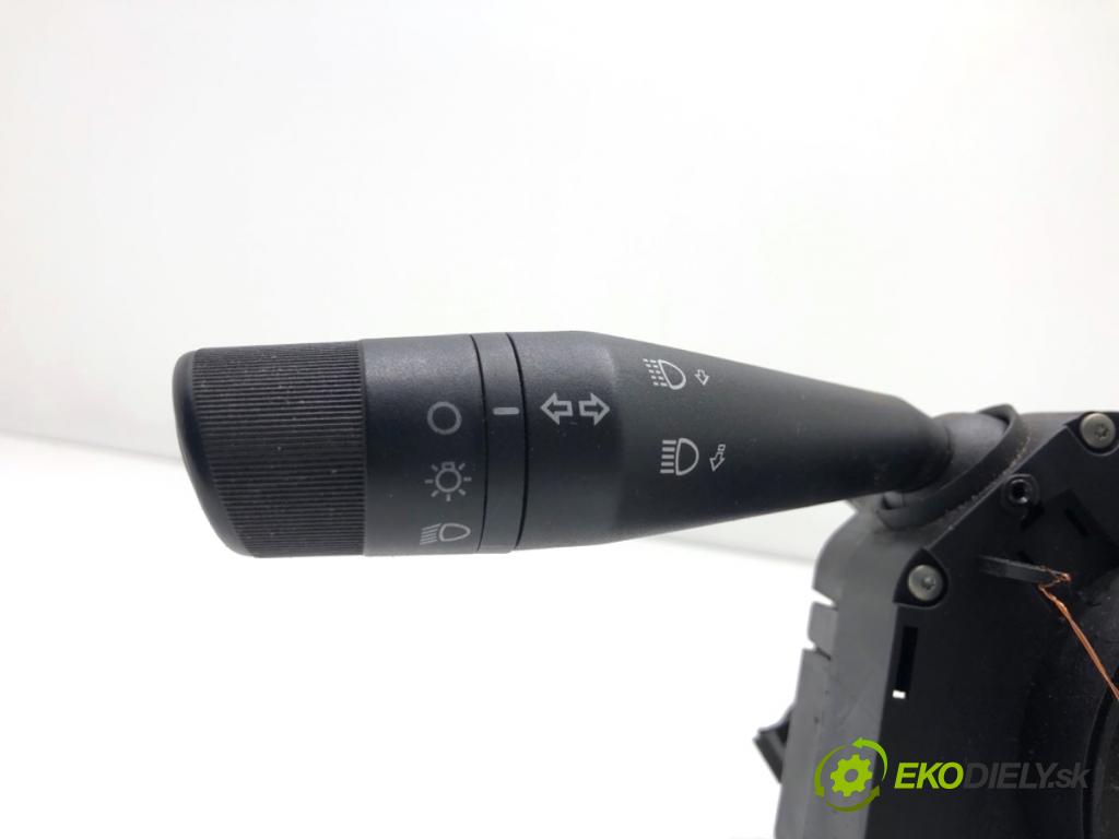 FIAT GRANDE PUNTO liftback 2008 57 kW 1.4 (199AXB11, 199AXB1A, 199BXB1A, 199AXL1A) 1368 Prepínač kombinovaný 7354719340 (Prepínacie páčky pod volantom)