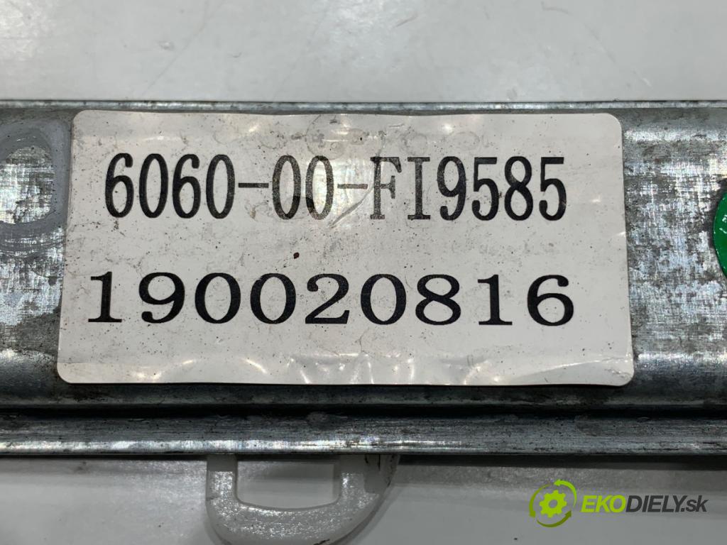 FIAT GRANDE PUNTO liftback 2008 57 kW 1.4 (199AXB11, 199AXB1A, 199BXB1A, 199AXL1A) 1368 mechanismus okna pravý zadní část