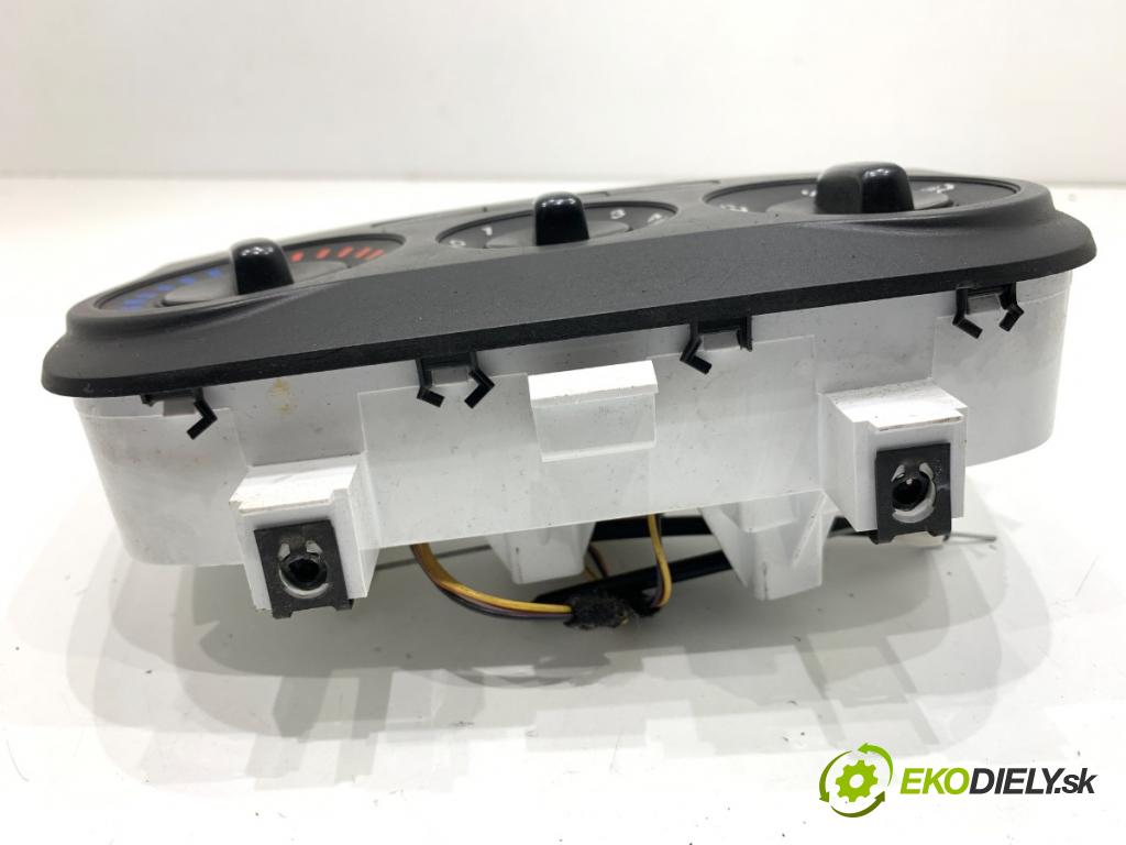 FIAT GRANDE PUNTO liftback 2008 57 kW 1.4 (199AXB11, 199AXB1A, 199BXB1A, 199AXL1A) 1368 Panel ovládania kúrenia  (Prepínacie páčky pod volantom)