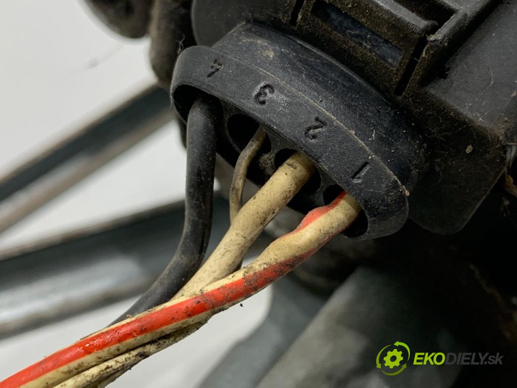 FIAT GRANDE PUNTO liftback 2008 57 kW 1.4 (199AXB11, 199AXB1A, 199BXB1A, 199AXL1A) 1368 Mechanizmus stieračov predný 404978 (Motorček stieračov predný)