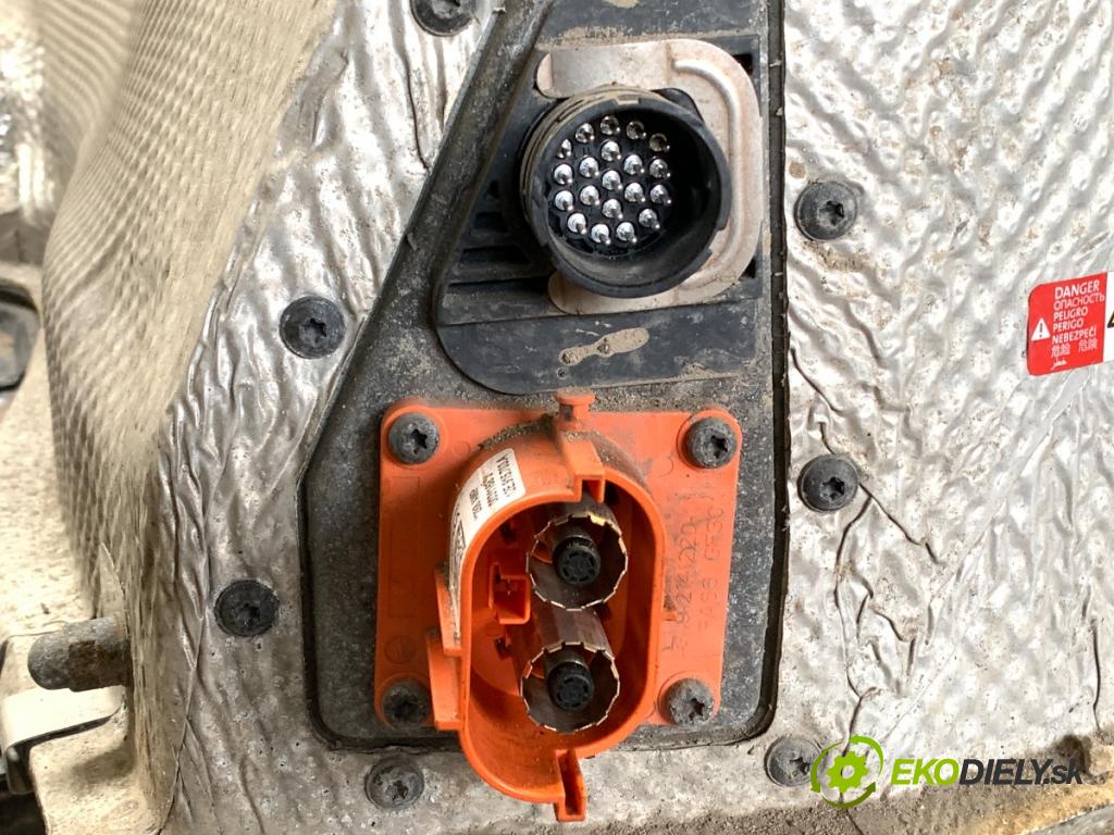 VW GOLF VII liftback 2016 85 kW e-Golf  BATERIA HYBRYDA 12E915703A