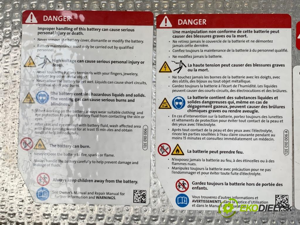 VW GOLF VII liftback 2016 85 kW e-Golf  BATERIA HYBRYDA 12E915703A