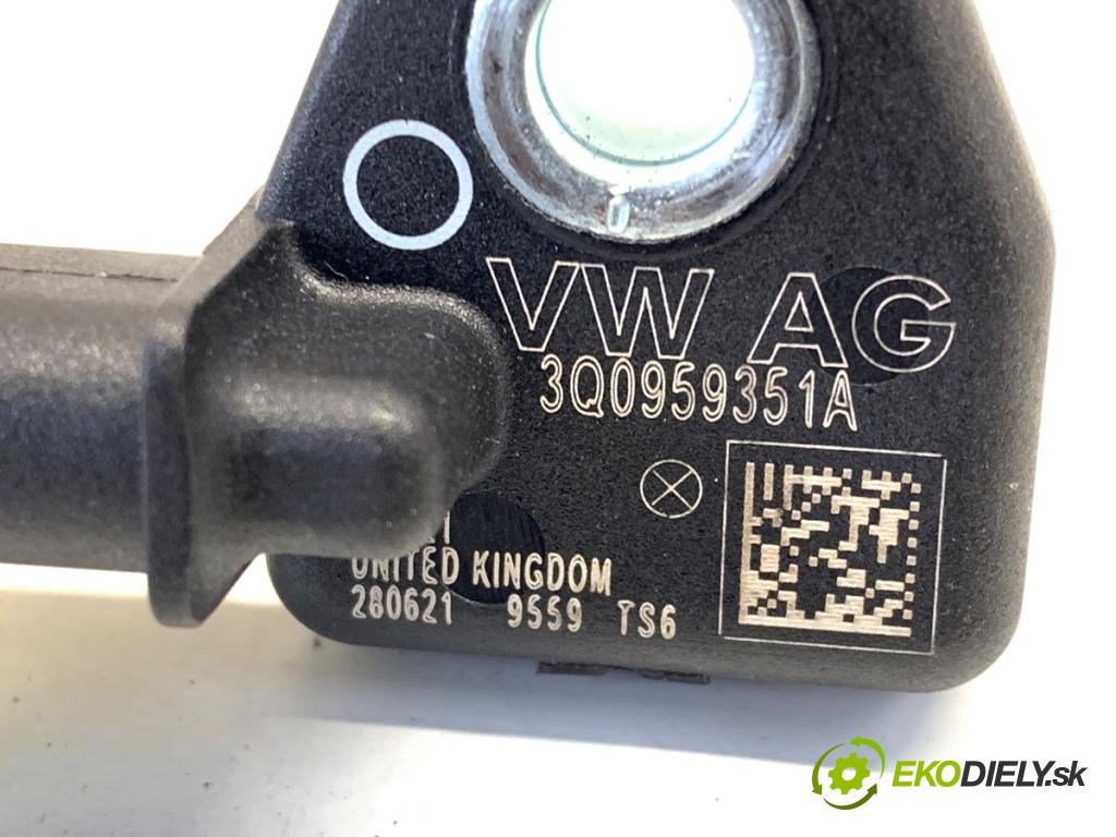 VW ARTEON liftback 2021 235 kW TSI R 1984 Snímač nárazu 3Q0959351A (Snímač nárazu)