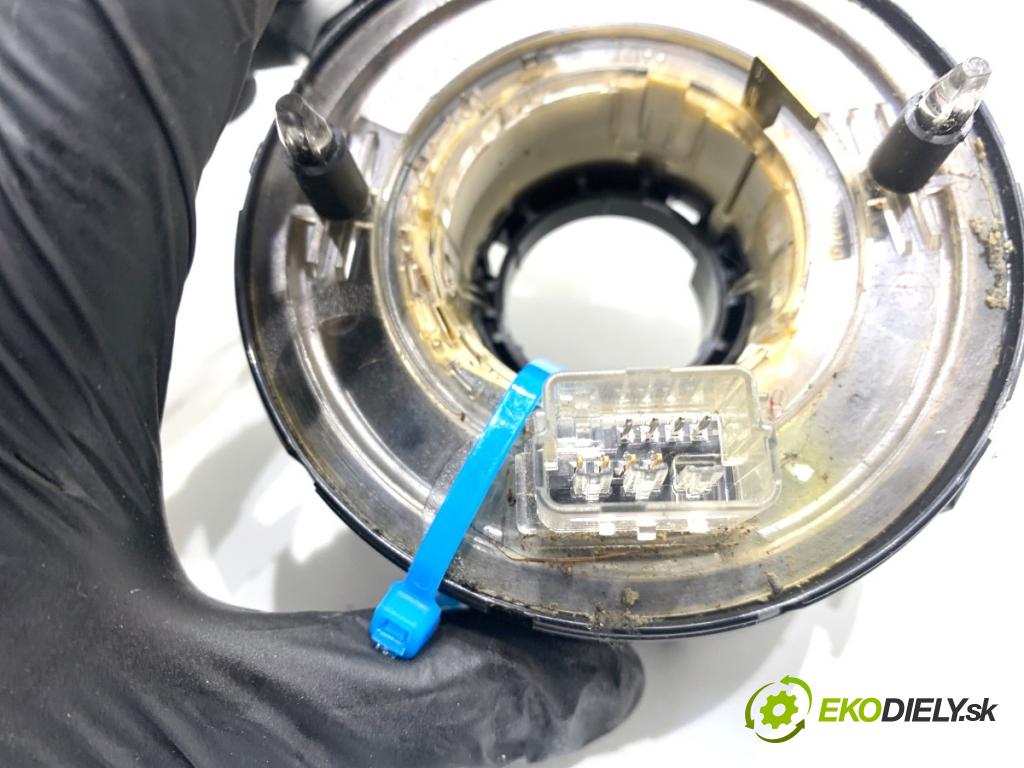 VW GOLF V liftback 2003 77 kW 1.9 TDI 1896 kroužek slimák airbag 1K0959653 (Airbag)