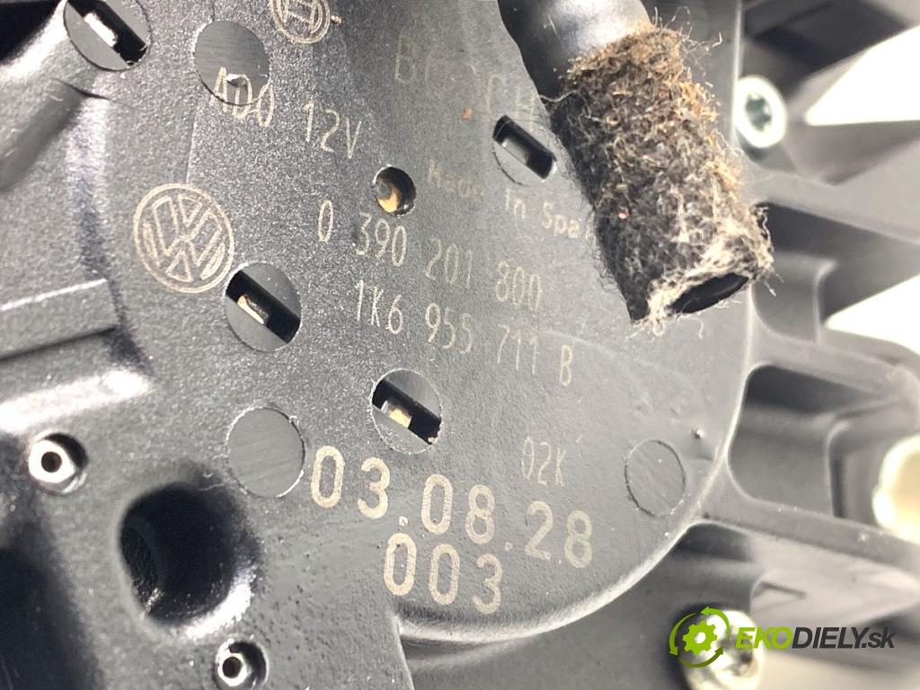 VW GOLF V liftback 2003 77 kW 1.9 TDI 1896 motor stěračů zadní část 1K6955711B