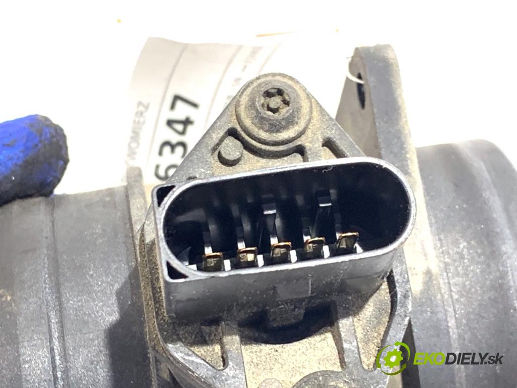 VW GOLF V liftback 2003 77 kW 1.9 TDI 1896 Váha vzduchu 038906461B (Váha vzduchu)