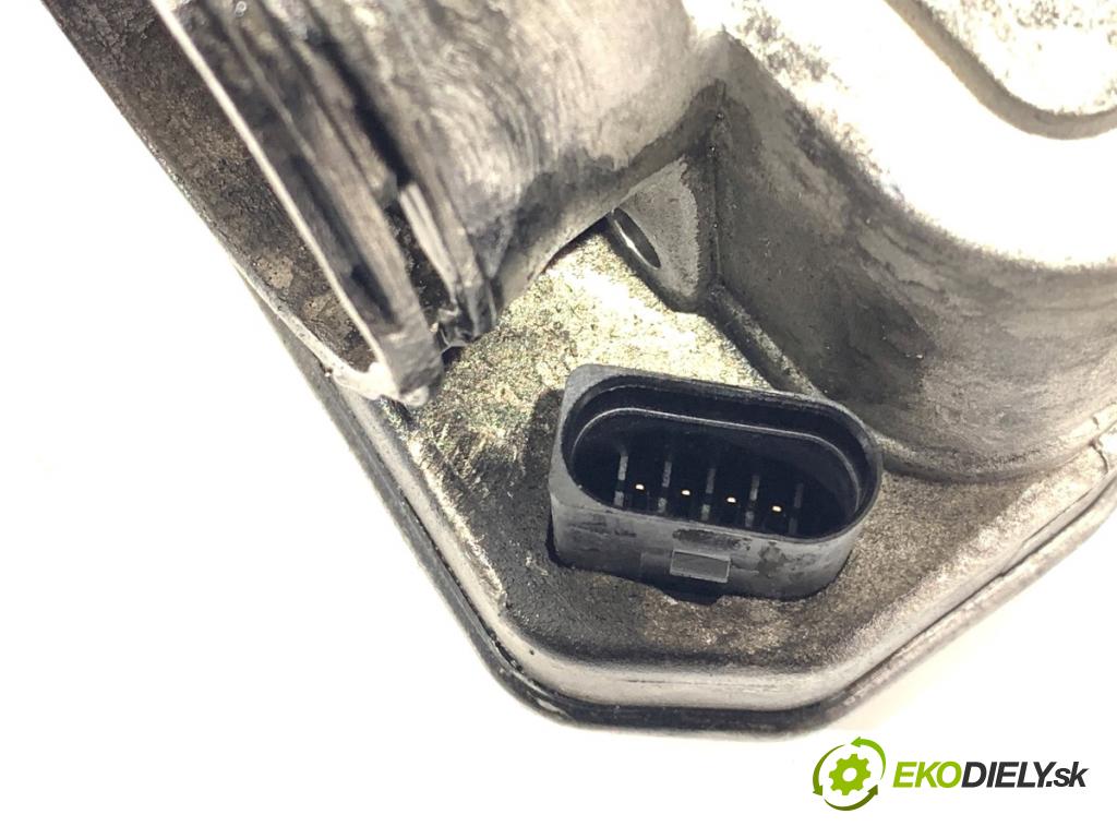 VW GOLF V liftback 2003 77 kW 1.9 TDI 1896 škrtíci klapka 310012 (Škrticí klapka)