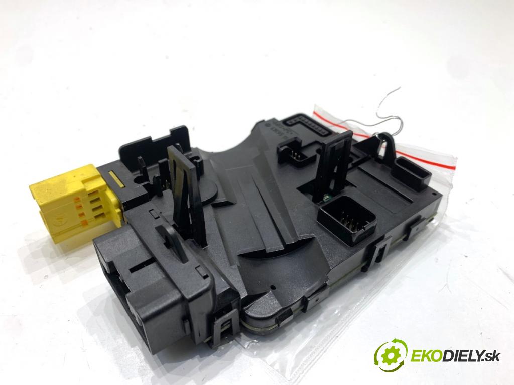 VW GOLF V liftback 2003 77 kW 1.9 TDI 1896 snímač ÚHEL: otáčky 1K0953549AM