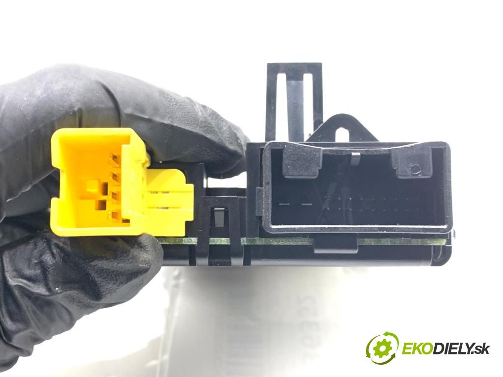 VW GOLF V liftback 2003 77 kW 1.9 TDI 1896 snímač ÚHEL: otáčky 1K0953549AM