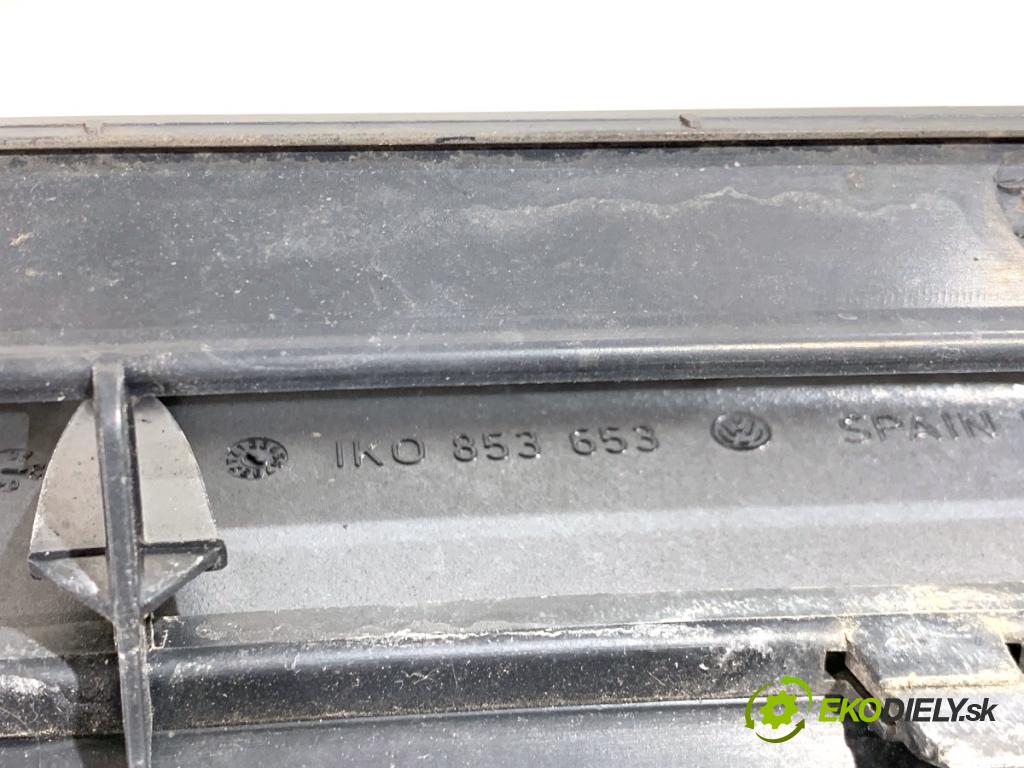 VW GOLF V liftback 2003 77 kW 1.9 TDI 1896 mřížka maska  (Přední mřížka (maska chladiče))