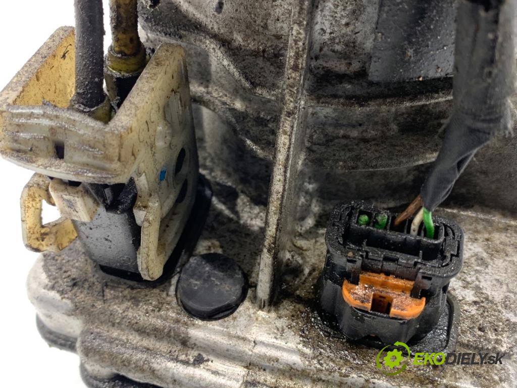 CITROEN C5 III sedan 2011 100 kW 2.0 HDi (RDRHDA) 1997 pumpa servočerpadlo 9673173780 (Servočerpadlo)