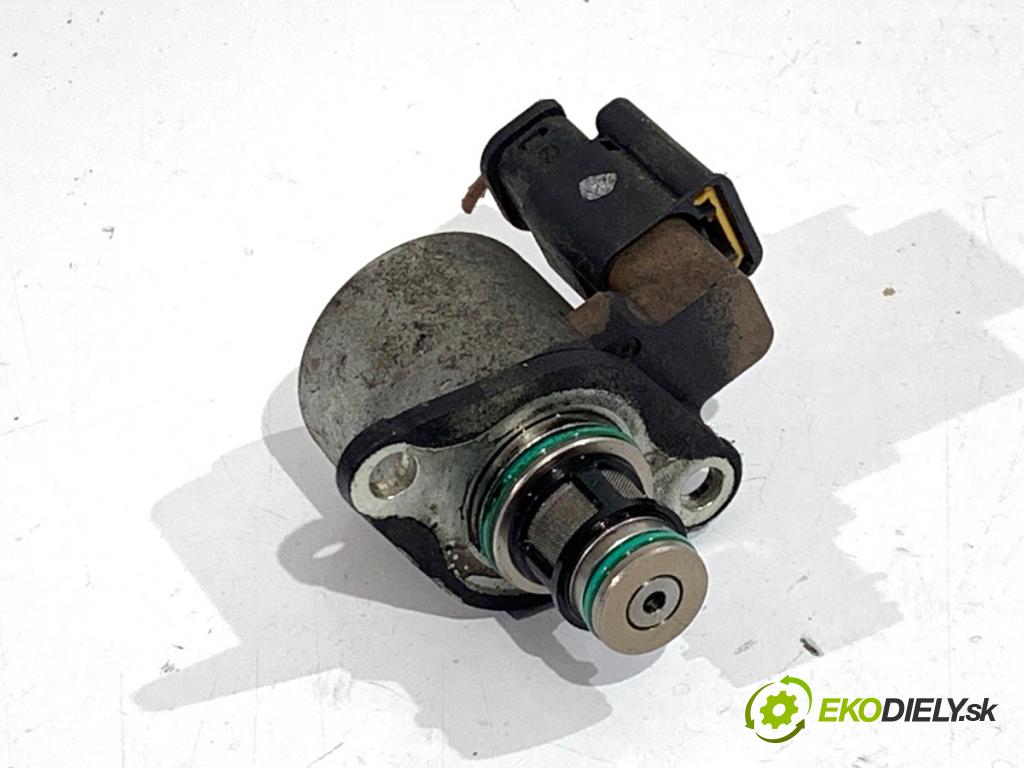 CITROEN C5 III sedan 2011 100 kW 2.0 HDi (RDRHDA) 1997 Regulátor tlaku paliva 28233373 (Palivový systém ostatné)