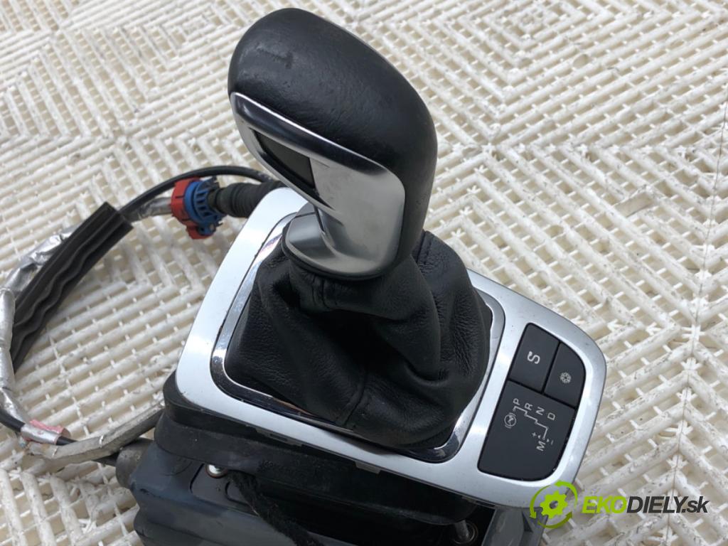 CITROEN C5 III sedan 2011 100 kW 2.0 HDi (RDRHDA) 1997 Kulisa 9681617780 (Rýchlostná páka (kulisa))