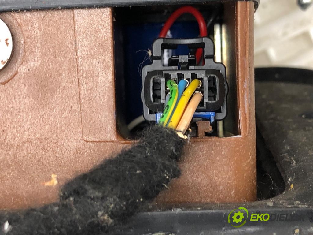 CITROEN C5 III sedan 2011 100 kW 2.0 HDi (RDRHDA) 1997 Kulisa 9681617780 (Rýchlostná páka (kulisa))