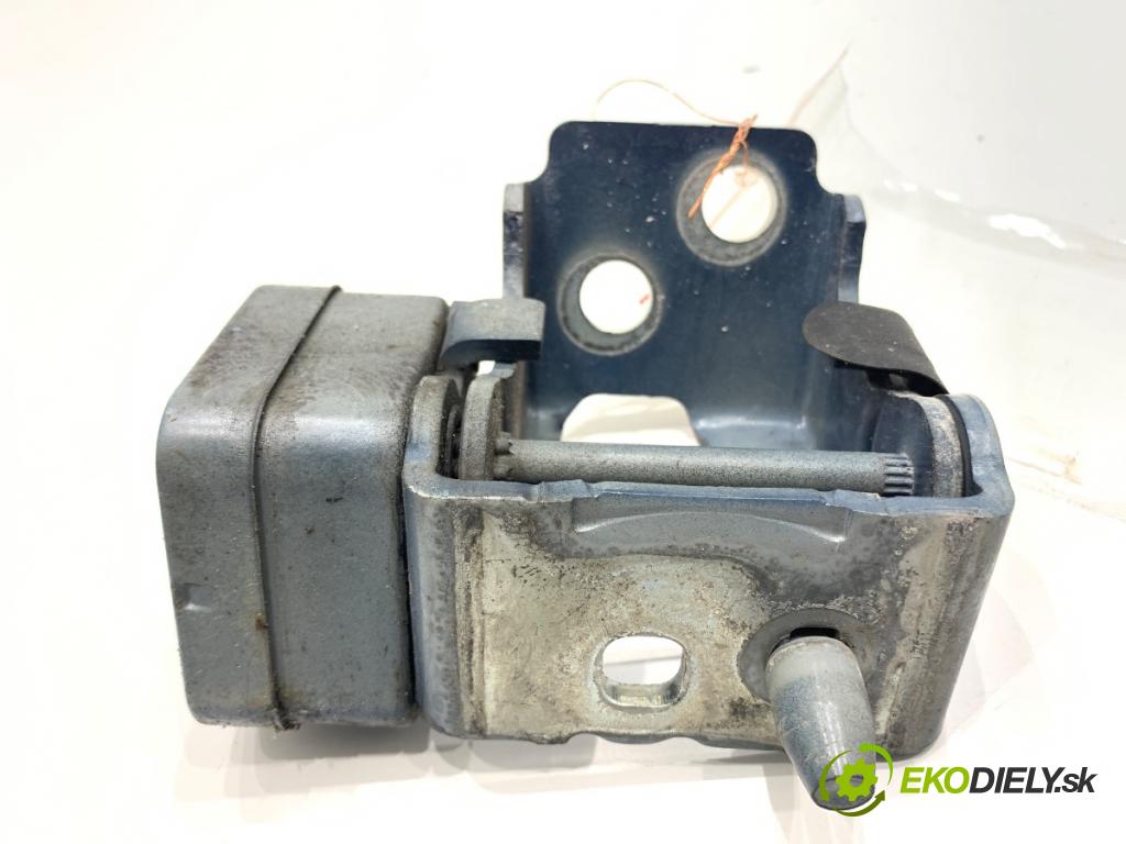 CITROEN C5 III sedan 2011 100 kW 2.0 HDi (RDRHDA) 1997 Doraz Dvere predný ľavy 